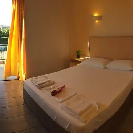 Ocean-pacific Katakolo