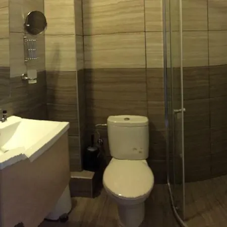 Ocean-pacific Otel 3*